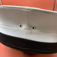 Lade das Bild in den Galerie-Viewer, Image #9
