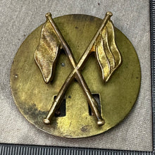 Load image into Gallery viewer, Original WW2 British Army Brass Signallers Badge
