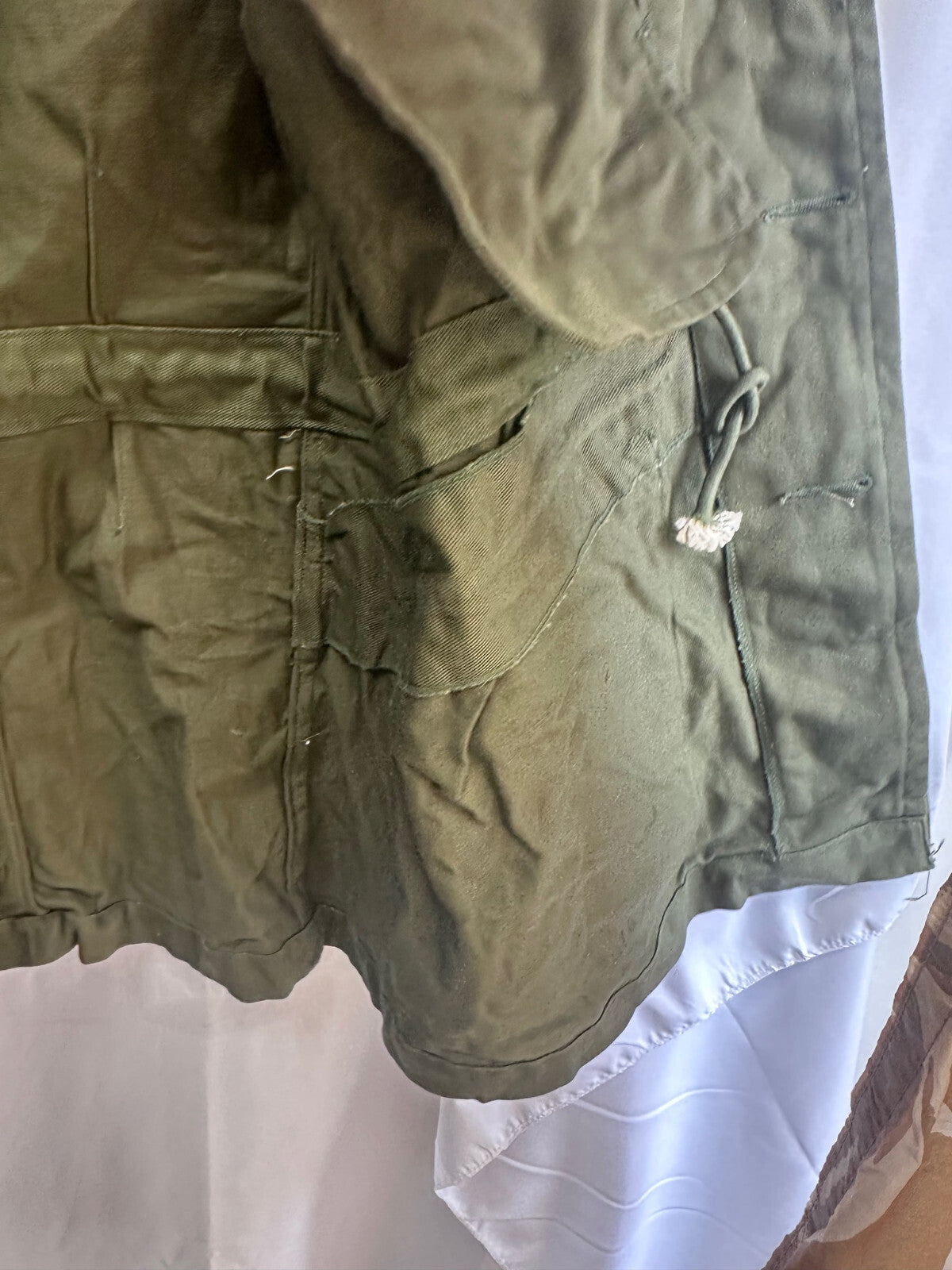 Genuine British Army 1967 Pattern Green Jacket Overall - Size 6 - 43" Chest - The Militaria Shop