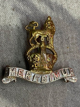 Load image into Gallery viewer, Original WW2 British Army 15th/19th King&#39;s Royal Hussars Collar Badge
