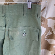 Load image into Gallery viewer, Genuine US Army Vintage OG-507 Olive Green OG Combat Trousers - Size 26x29
