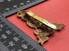 Load image into Gallery viewer, Original WW1/WW2 British Army Labour Corps Kings Crown Cap Badge
