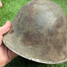 Lade das Bild in den Galerie-Viewer, Genuine British Army Mk4 Combat Turtle Helmet &amp; Liner - Untouched Original
