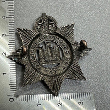 Lade das Bild in den Galerie-Viewer, The Devonshire Regiment - British Army Cap Badge
