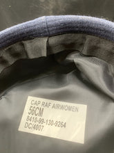 Lade das Bild in den Galerie-Viewer, Image #11
