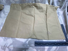 Load image into Gallery viewer, Original WW2 - 1943 Dated Soldier&#39;s Canvas Washing / Clothing Bags - 6 in Total
