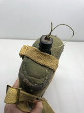 Charger l&#39;image dans la galerie, British Army WW2 Reenactment Water Bottle &amp; Harness Set - Indian Army
