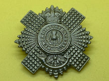 Lade das Bild in den Galerie-Viewer, Original Royal Scots 4th &amp; 5th Territorial Battalions, Royal Scots - Cap Badge
