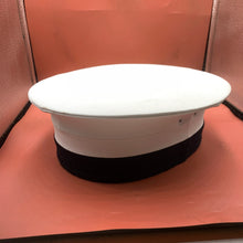 Lade das Bild in den Galerie-Viewer, Image #1
