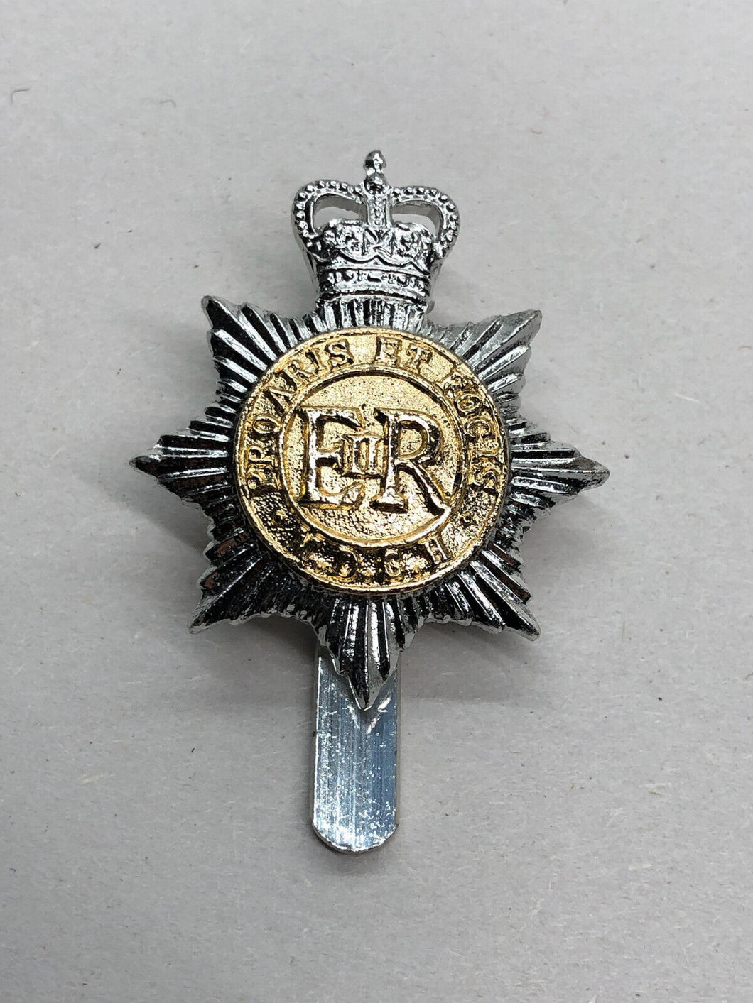 Genuine British Army Cap Badge - Middlesex Yeomanry