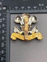 Charger l&#39;image dans la galerie, WW2 British Army 10th Royal Hussars Cap Badge
