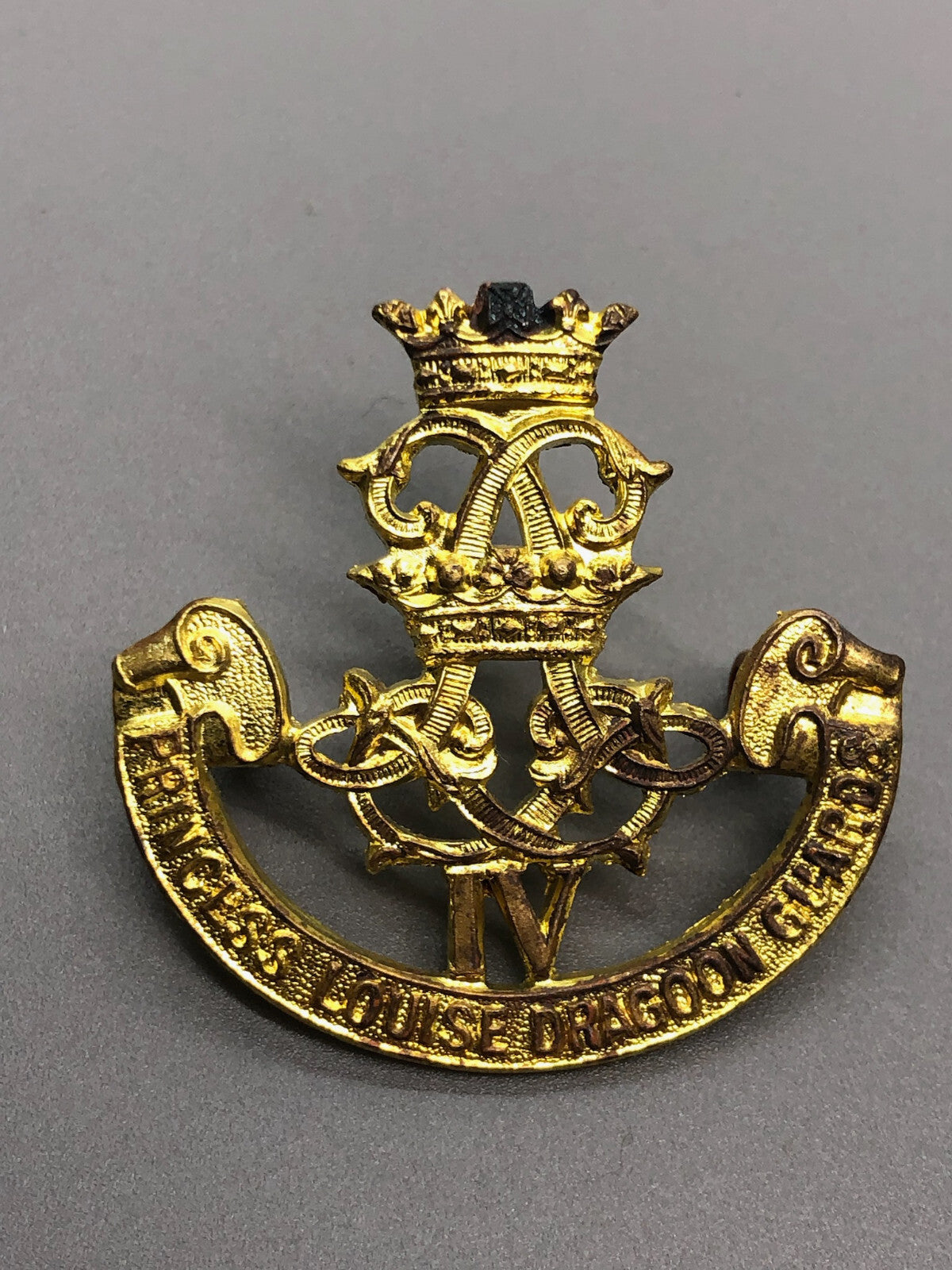 Vintage Canadian Army 4th Princess Louise Dragoon Guards Cap Badge - The Militaria Shop