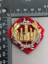 Load image into Gallery viewer, Original WW1 British Army Cap Badge - The Essex Regiment
