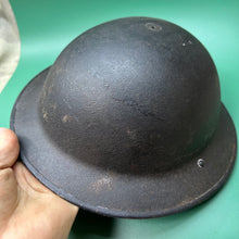Lade das Bild in den Galerie-Viewer, Original WW2 British Army Mk2 Combat Helmet - 1941 Dated
