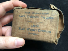 Load image into Gallery viewer, Original WW2 British Civil Defence Service Plain Wound Dressing - Rare Variation
