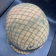 Charger l&#39;image dans la galerie, Genuine Dutch Army M53 Euroclone of US M1 Camouflaged Helmet &amp; Liner Set - The Militaria Shop
