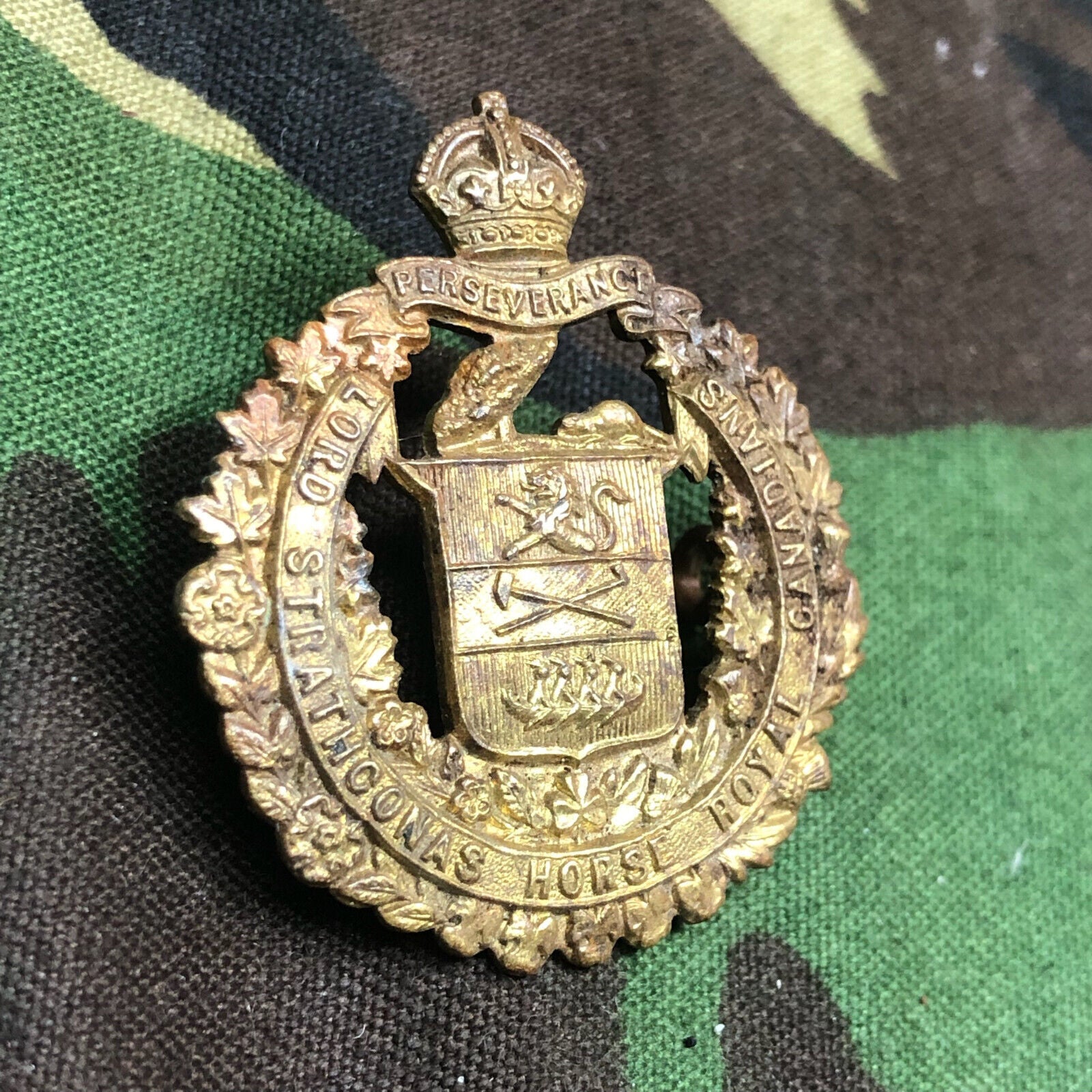 Original Canadian Army Lord Strathcona's Horse (Royal Canadians) Cap Badge - The Militaria Shop