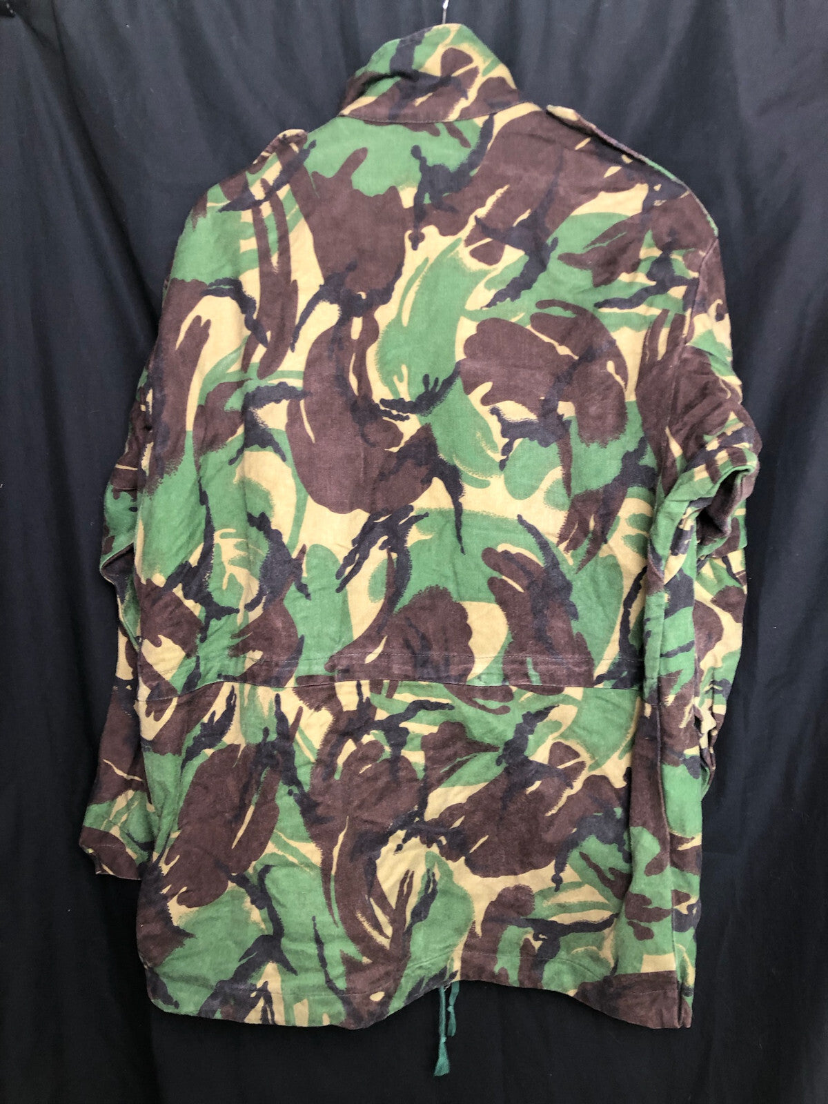 Genuine Army Surplus British DPM Camouflaged Combat Smock Jacket - Size 180/96 - The Militaria Shop