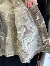 Charger l&#39;image dans la galerie, Genuine British Navy MTP Camouflaged Jacket 2 - Temperate Weather - 170/112
