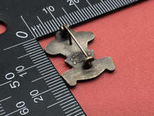 Load image into Gallery viewer, Original WW2 British Army Welsh Regiment Association Sweetheart Brooch
