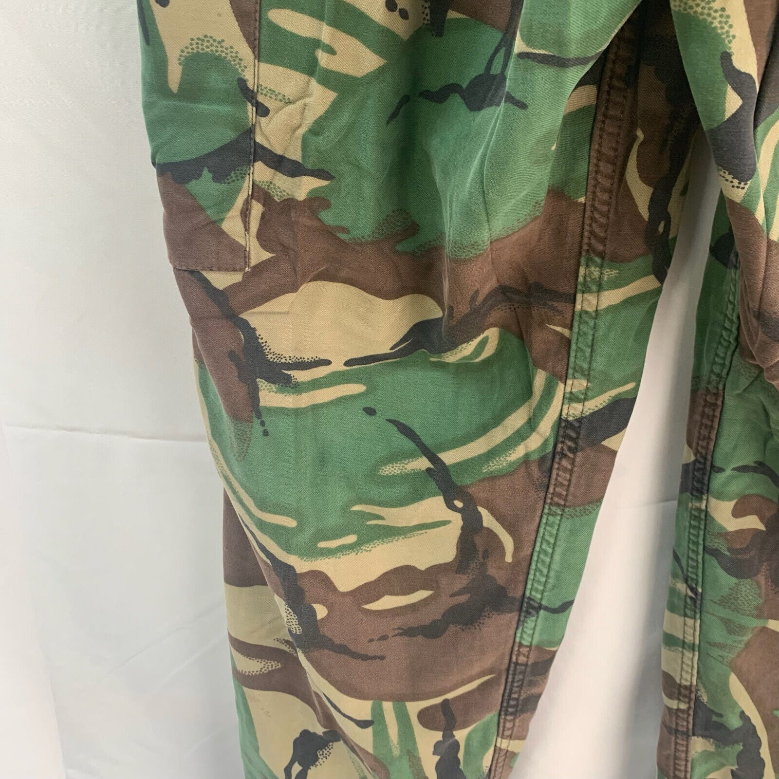 Genuine British Army 68 Pattern DPM Jungle Camouflaged Trousers - Size 30" Waist - The Militaria Shop