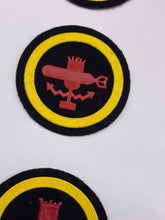 Charger l&#39;image dans la galerie, Original Group of Russian / Soviet Navy / Army Badges
