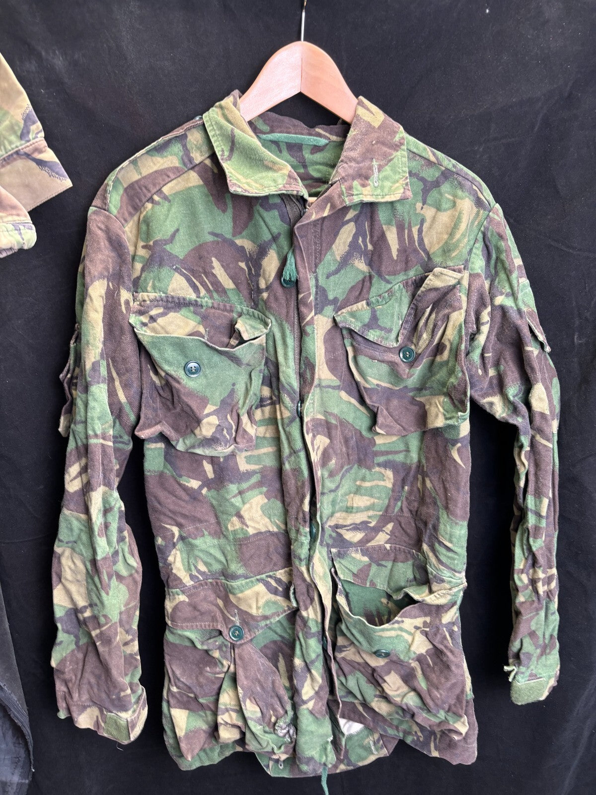 Surplus British Army DPM Pattern Camouflaged Smock Combat-180/96 - The Militaria Shop