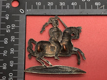 Load image into Gallery viewer, Original WW2 British Army Fife and Forfar Yeomanry Cap Badge
