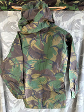Load image into Gallery viewer, Genuine British Army DPM Waterproof Jacket Smock - 170/90
