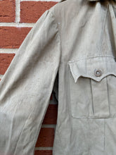 Load image into Gallery viewer, Original WW2 British Army Khaki Drill Jacket - 38&quot; Chest
