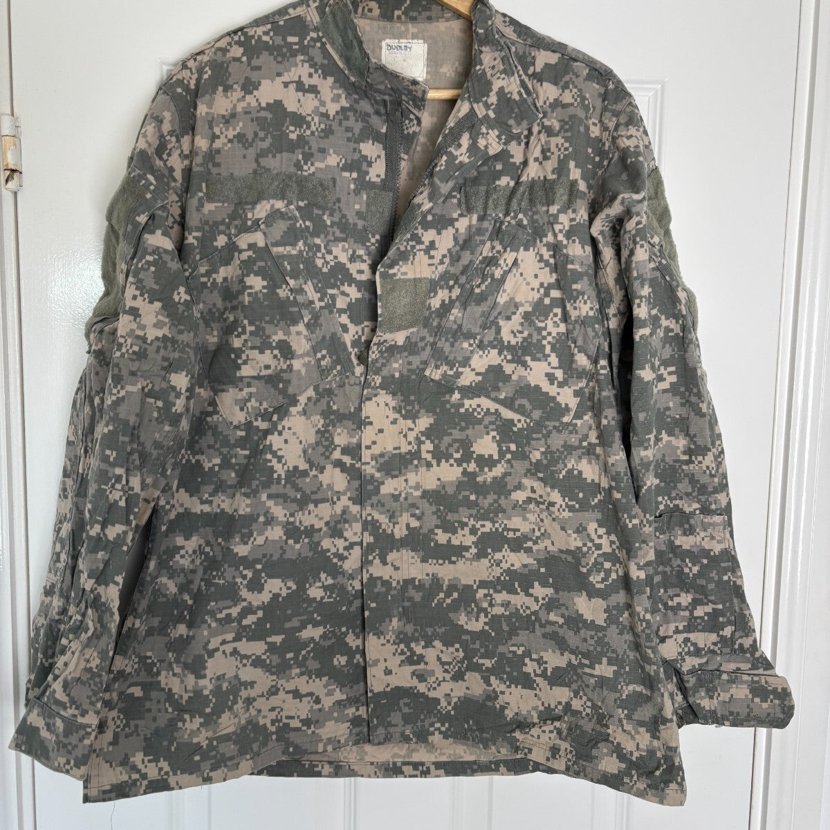 Surplus US Army ACU Combat Uniform Jacket-Medium-Long – The Militaria Shop