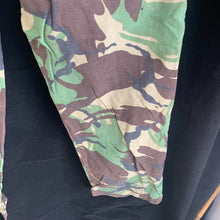 Load image into Gallery viewer, Genuine British Army DPM Combat Trousers - Size 82/80/96
