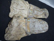 Load image into Gallery viewer, Original WW2 Pattern British Army White Camouflaged Gloves / Gunners Mittens
