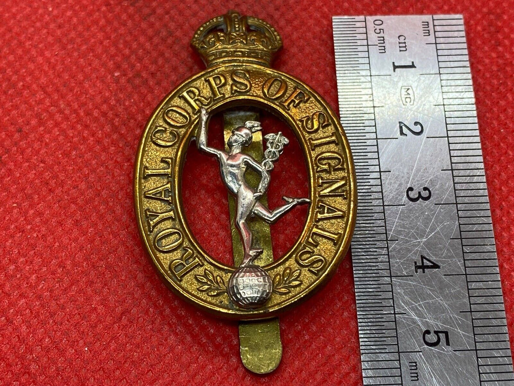 Original British Army The Royal Corps of Signals Cap Badge