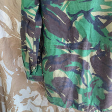 Lade das Bild in den Galerie-Viewer, Genuine British Army Smock Combat Jungle DPM Camouflage - Size 170/96
