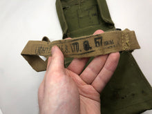 Charger l&#39;image dans la galerie, Original WW2 British Army Assault Lightwieght Gas Mask Bag
