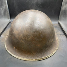 Load image into Gallery viewer, Original WW2 British/Canadian Army Mk3 &quot;Turtle&quot; Combat Helmet - The Militaria Shop
