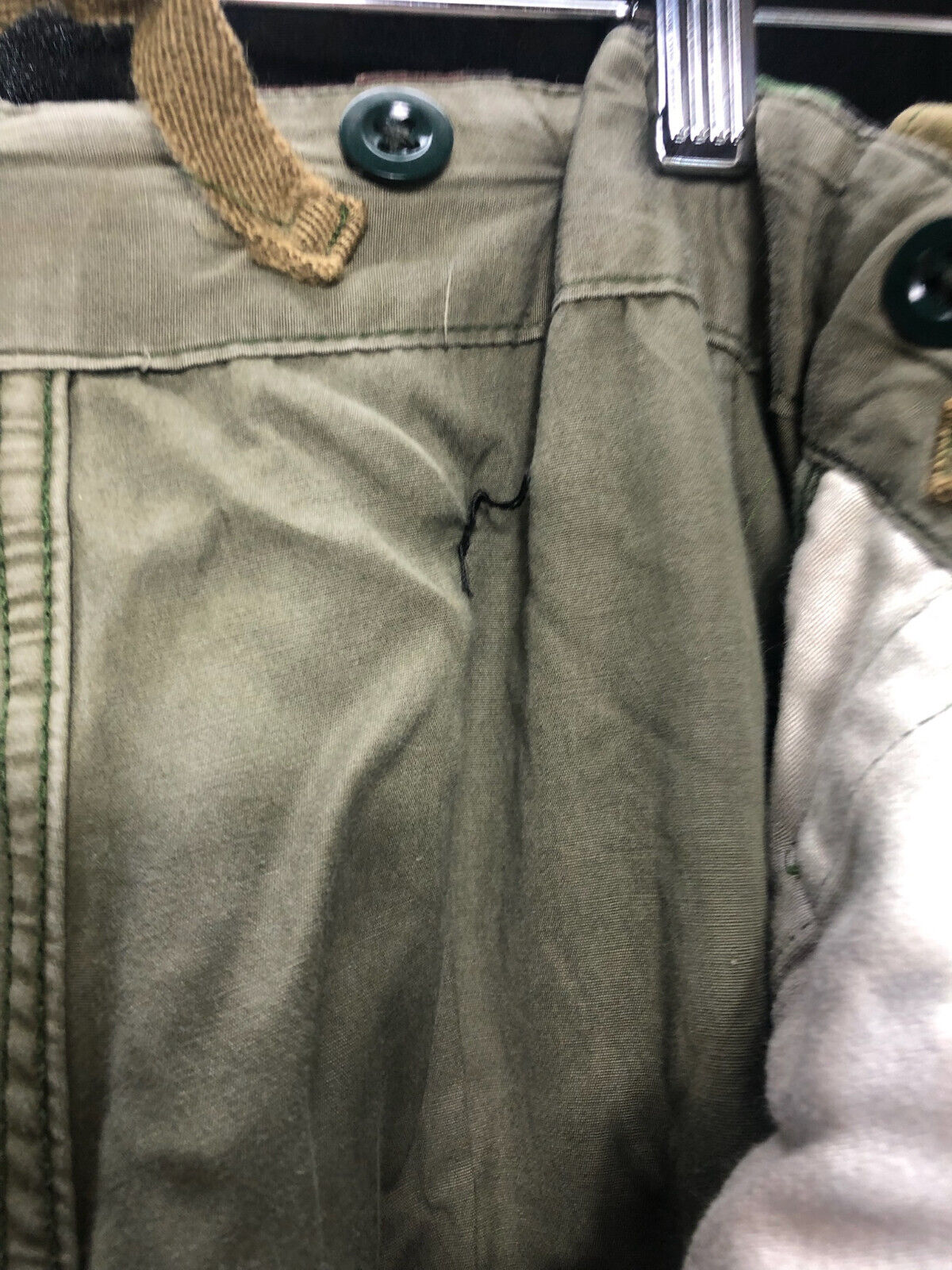 Genuine British Army 68 Pattern DPM Trousers - Size 28" Waist - The Militaria Shop