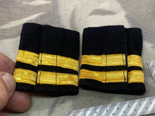 Charger l&#39;image dans la galerie, Matching Pair of Royal Navy / Merchant Navy Epaulette Rank Sliders
