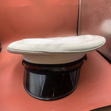 Lade das Bild in den Galerie-Viewer, Image #2
