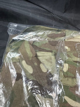 Load image into Gallery viewer, Genuine British Army MTP Camouflaged Jacket Combat Warm Weather 180/96
