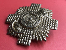 Load image into Gallery viewer, Original WW2 British Army 4th/5th Battalion (Queen&#39;s Edinburgh Rifles) Cap Badge
