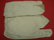 Load image into Gallery viewer, Original WW2 British Army Gunners Winter White Gloves - Dated 1941
