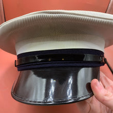 Lade das Bild in den Galerie-Viewer, Image #7
