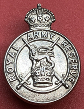 Load image into Gallery viewer, Original WW2 British Royal Army Reserve Silver Hallmarked Lapel Badge
