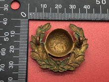 Load image into Gallery viewer, Original WW2 British Royal Navy Collar Badge - Royal Marines
