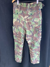 Charger l&#39;image dans la galerie, Genuine British Army DPM Combat Trousers - Size 82/80/96
