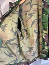 Load image into Gallery viewer, Genuine British Army DPM Lightweight Combat Jacket - Size 190/104
