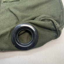 Load image into Gallery viewer, Genuine US Army Vietnam War M25A1 Tank Crew Gas Mask Carrying Bag
