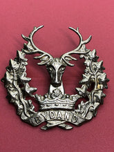 Lade das Bild in den Galerie-Viewer, Genuine British Army Gordon Highlanders Cap Badge
